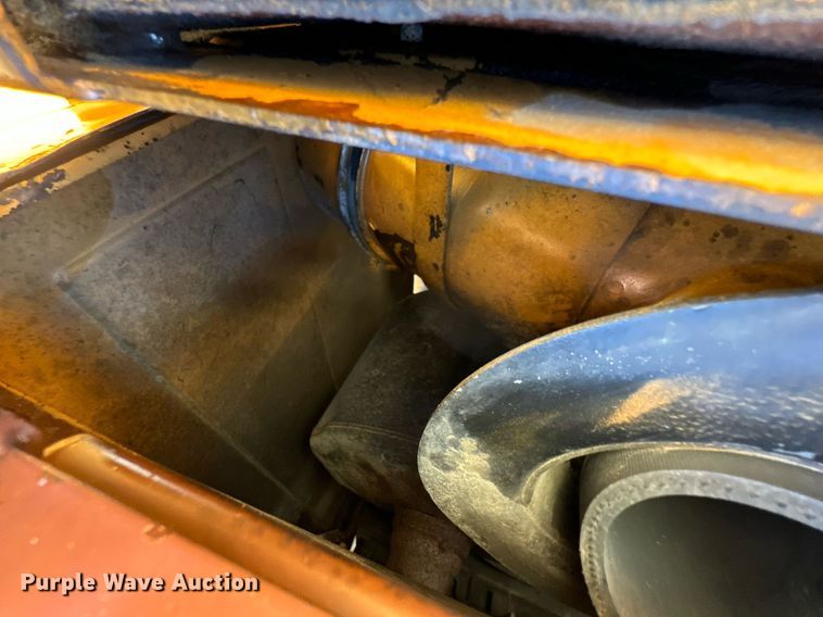 image for item DO0513 1988 Case 580K backhoe