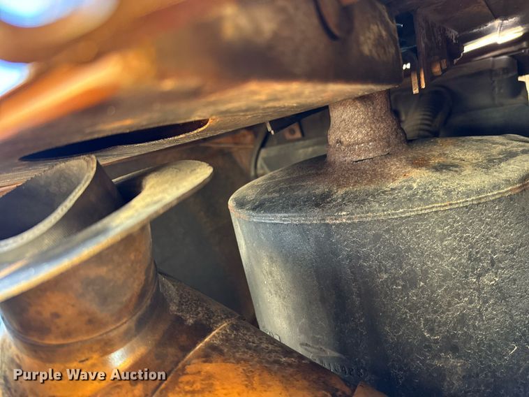 image for item DO0513 1988 Case 580K backhoe