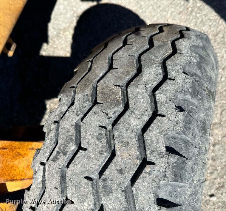 image for item DO0513 1988 Case 580K backhoe