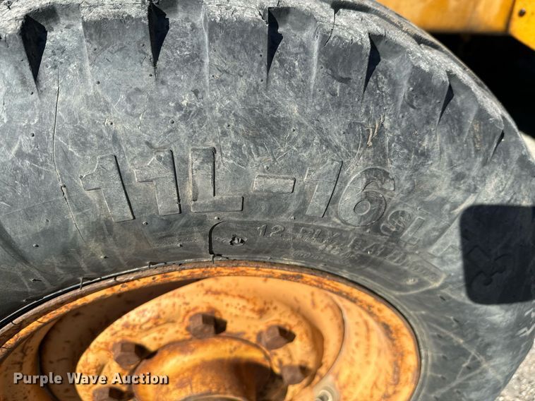 image for item DO0513 1988 Case 580K backhoe