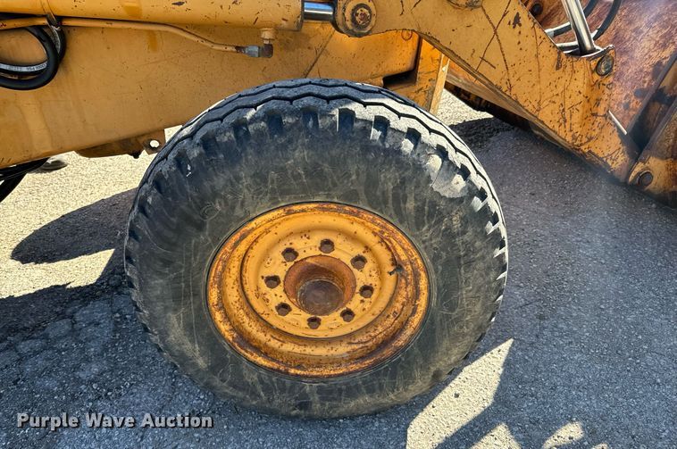 image for item DO0513 1988 Case 580K backhoe