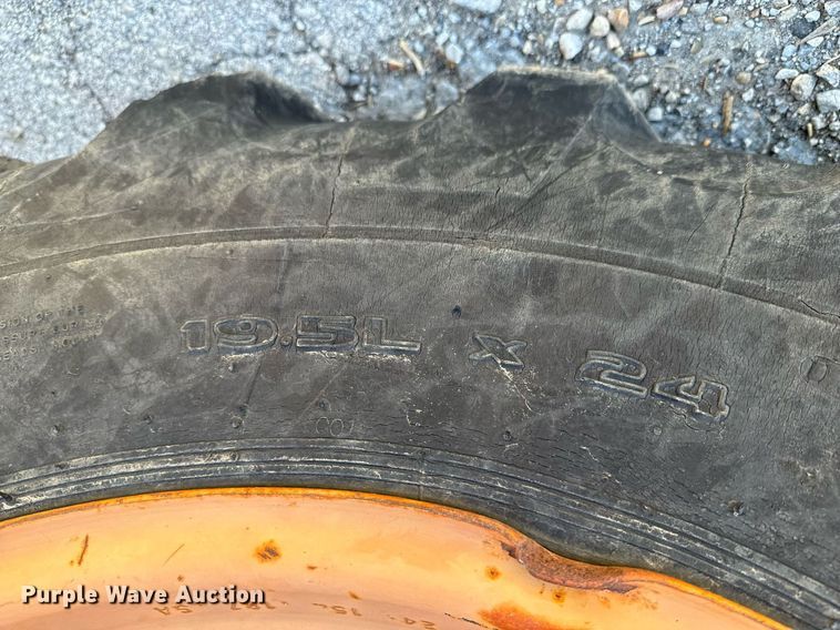 image for item DO0513 1988 Case 580K backhoe