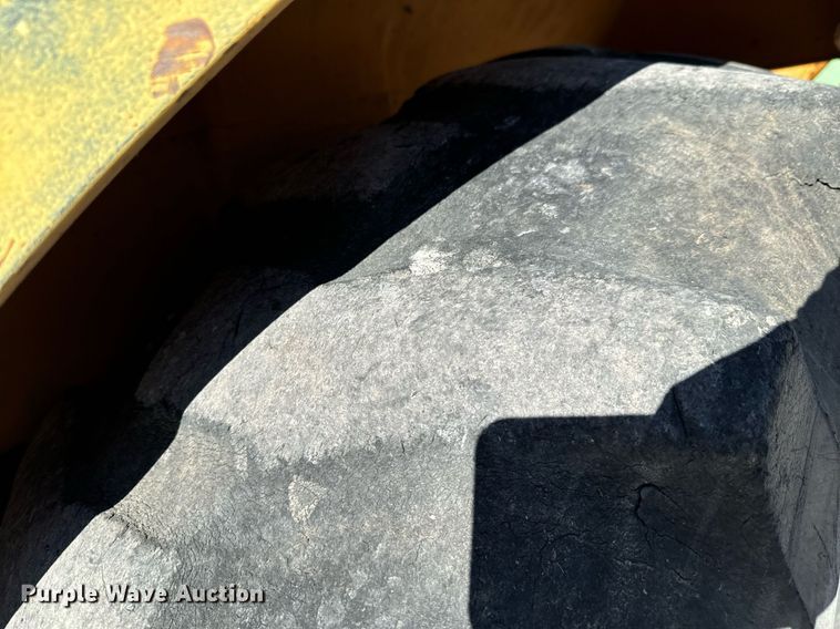 image for item DO0513 1988 Case 580K backhoe