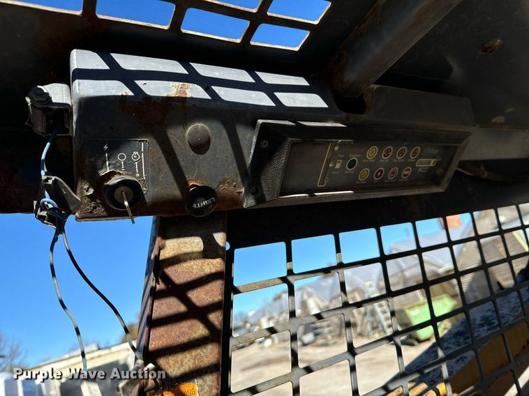 image for item DO0514 1995 Case 1845C skid steer loader