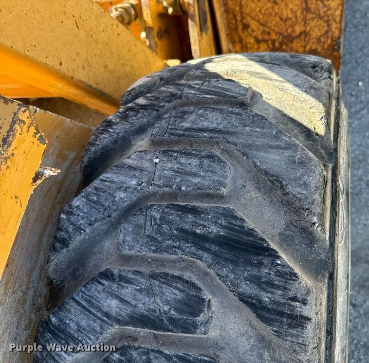 image for item DO0514 1995 Case 1845C skid steer loader