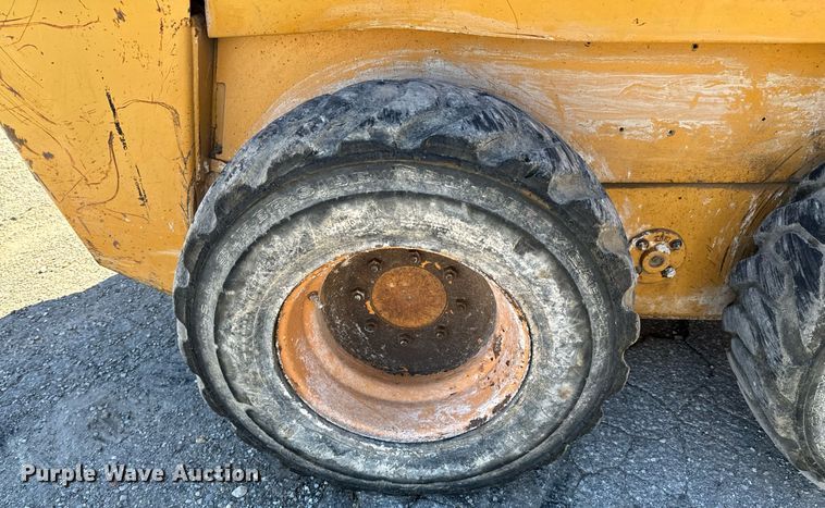 image for item DO0514 1995 Case 1845C skid steer loader