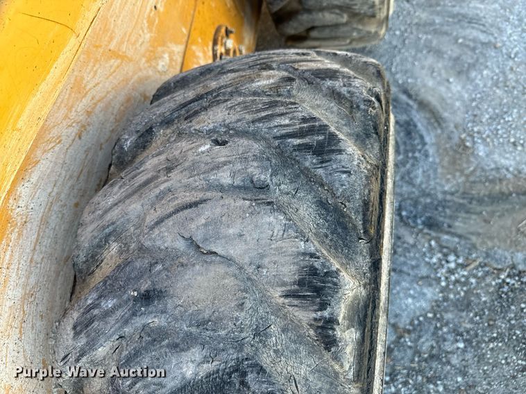 image for item DO0514 1995 Case 1845C skid steer loader