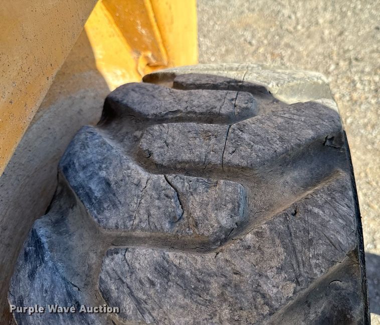 image for item DO0514 1995 Case 1845C skid steer loader