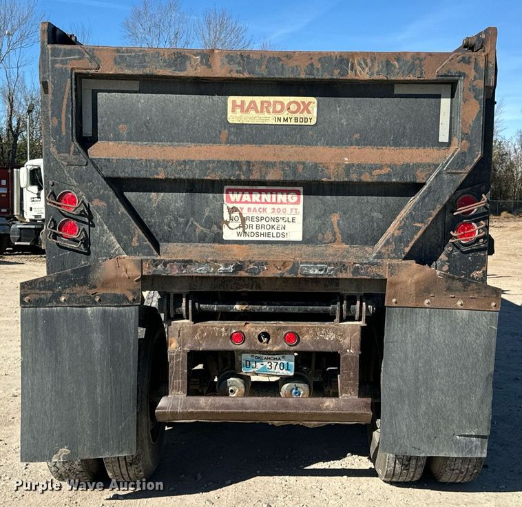 image for item DO0524 2005 Independent 2802-DE end dump trailer