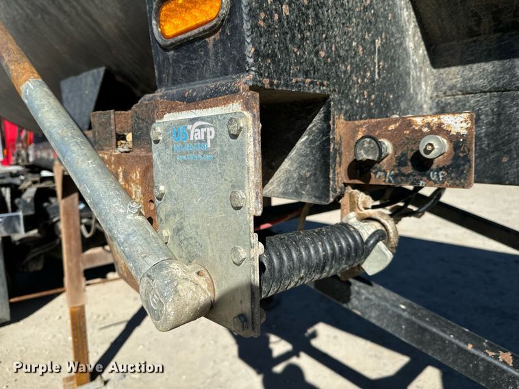 image for item DO0524 2005 Independent 2802-DE end dump trailer