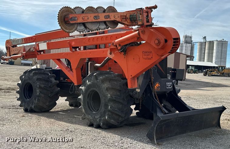 image for item DO0535 Timberland C45 tree trimmer