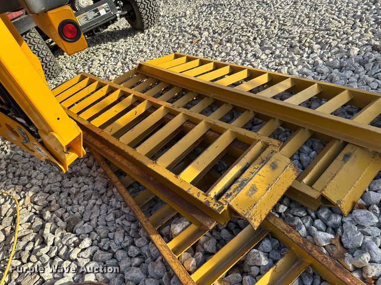 image for item DO0540 2017 Region Welding 14000-DT dump trailer