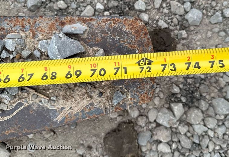 image for item DO0561 1971 Hyster H150F forklift