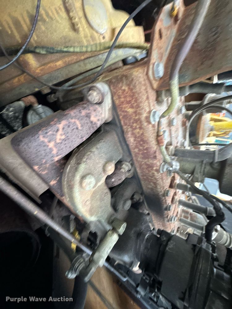 image for item DO0561 1971 Hyster H150F forklift