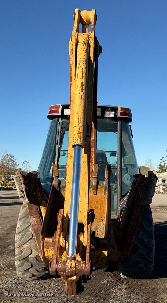 image for item DO7641 1997 Case 580 Super L backhoe