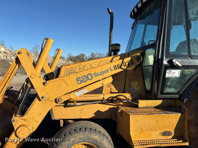 image for item DO7641 1997 Case 580 Super L backhoe