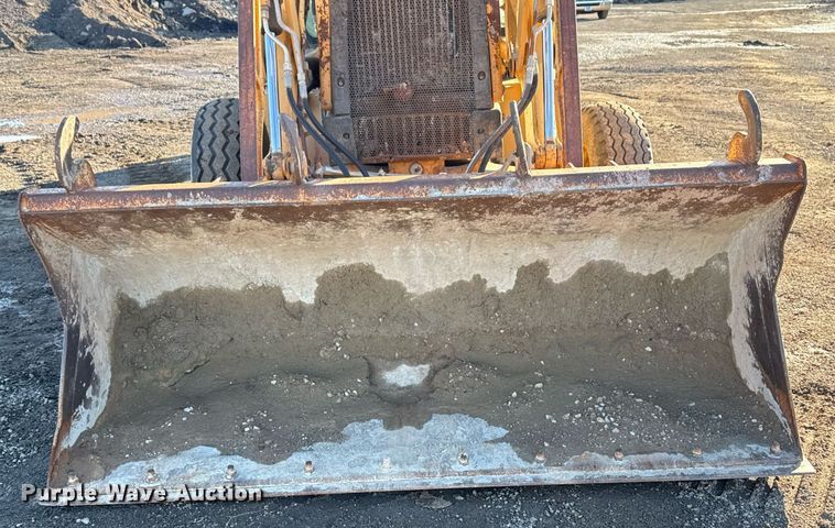 image for item DO7641 1997 Case 580 Super L backhoe