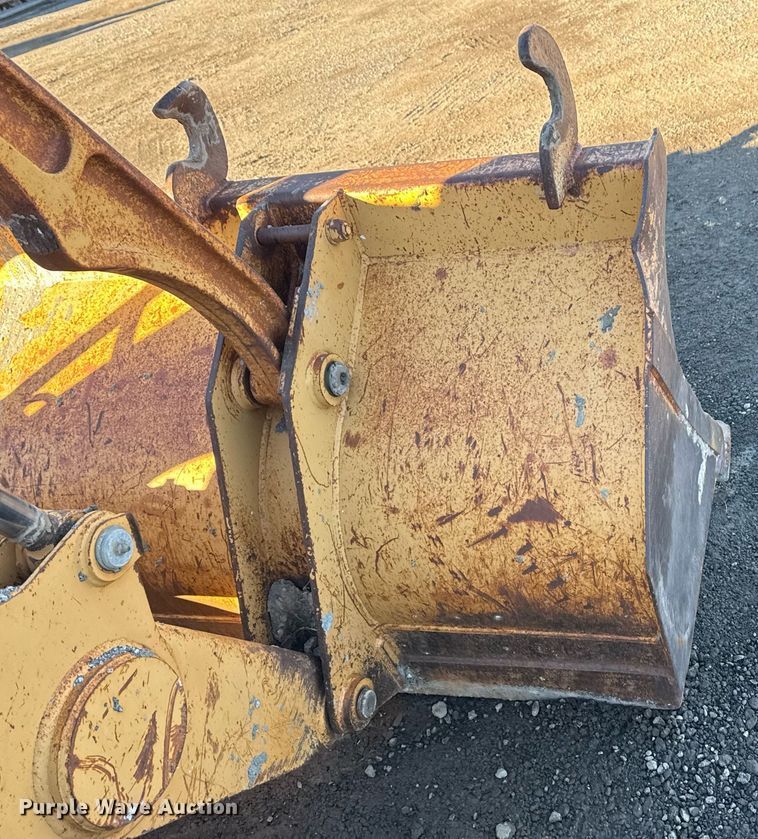 image for item DO7641 1997 Case 580 Super L backhoe