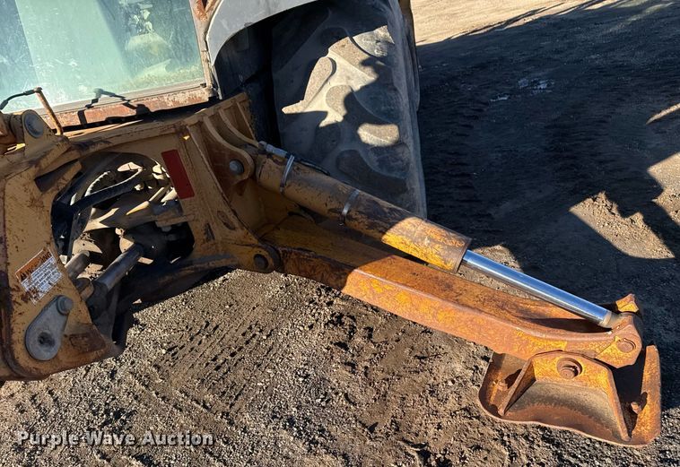 image for item DO7641 1997 Case 580 Super L backhoe