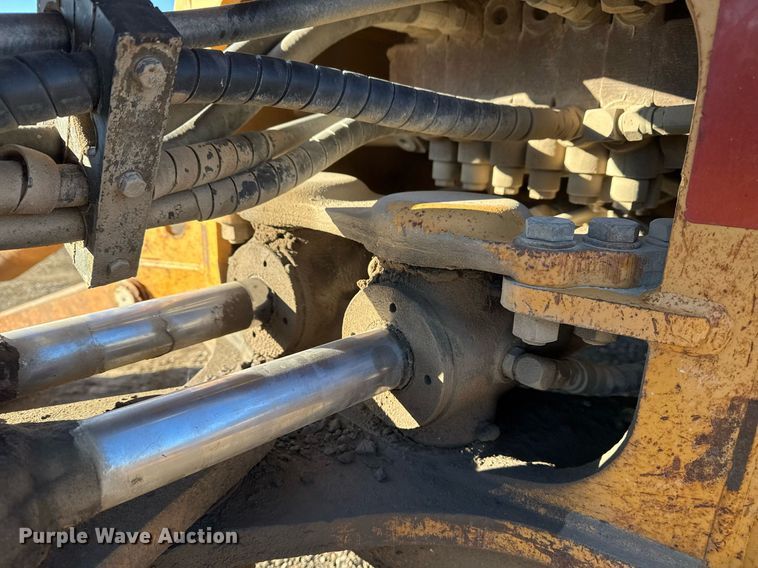 image for item DO7641 1997 Case 580 Super L backhoe