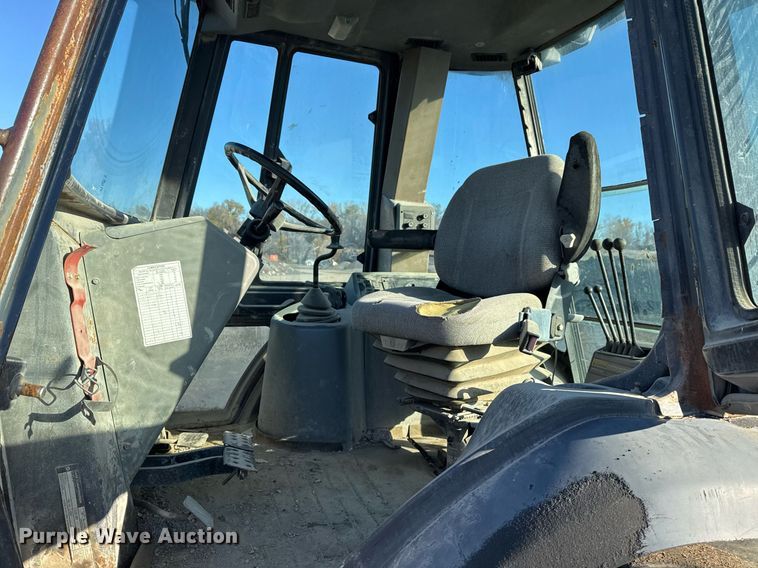 image for item DO7641 1997 Case 580 Super L backhoe