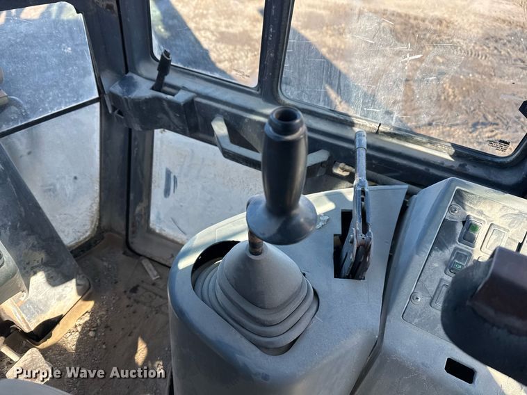 image for item DO7641 1997 Case 580 Super L backhoe