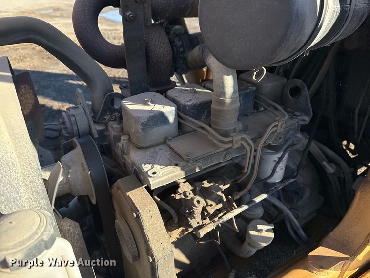 image for item DO7641 1997 Case 580 Super L backhoe