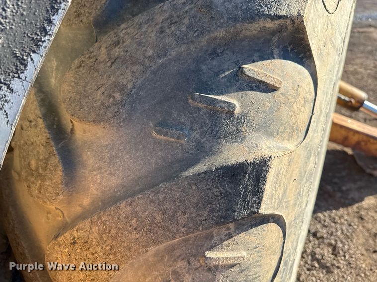 image for item DO7641 1997 Case 580 Super L backhoe