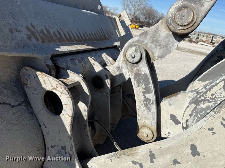 image for item DO7665 1998 Volvo L90C wheel loader