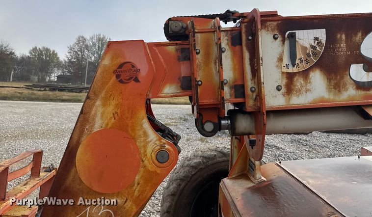 image for item DO7670 2002 Skytrak 8042 telehandler