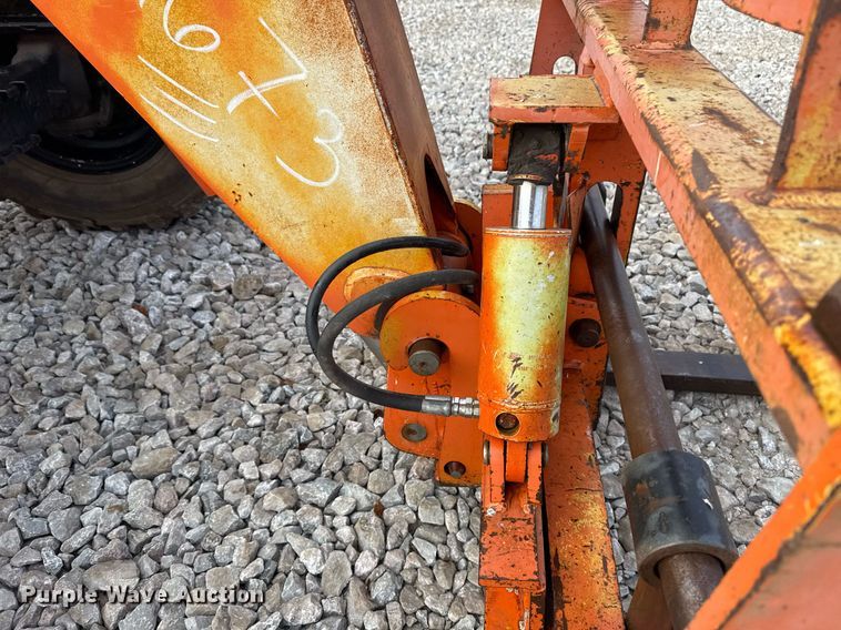 image for item DO7670 2002 Skytrak 8042 telehandler