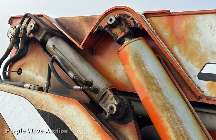 image for item DO7670 2002 Skytrak 8042 telehandler