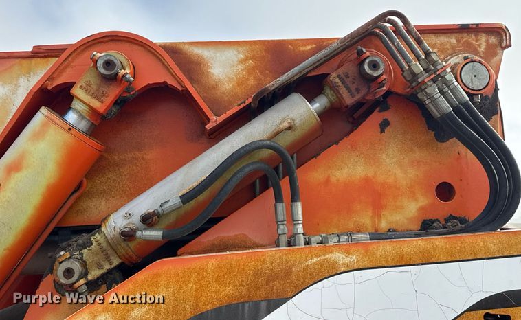 image for item DO7670 2002 Skytrak 8042 telehandler