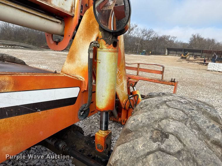 image for item DO7670 2002 Skytrak 8042 telehandler