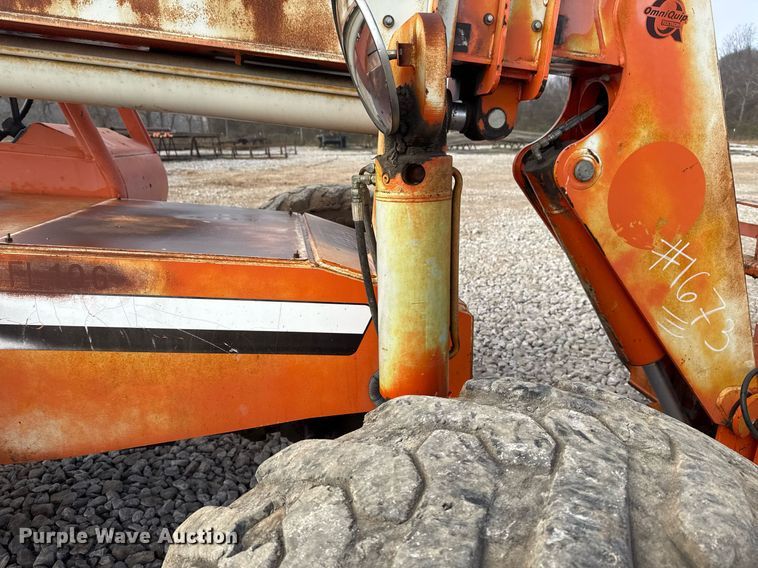 image for item DO7670 2002 Skytrak 8042 telehandler