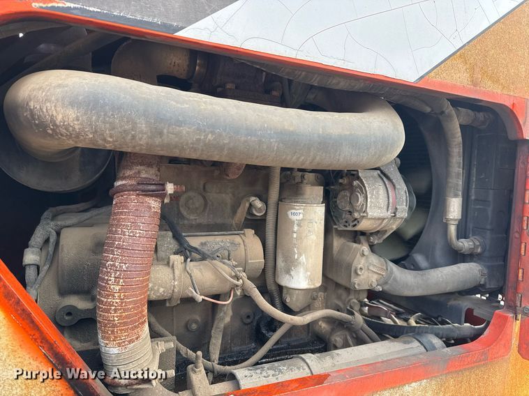 image for item DO7670 2002 Skytrak 8042 telehandler