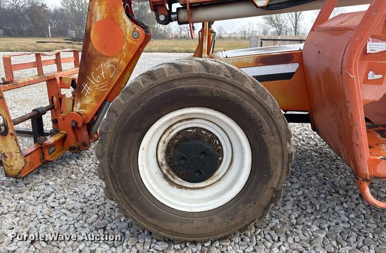 image for item DO7670 2002 Skytrak 8042 telehandler