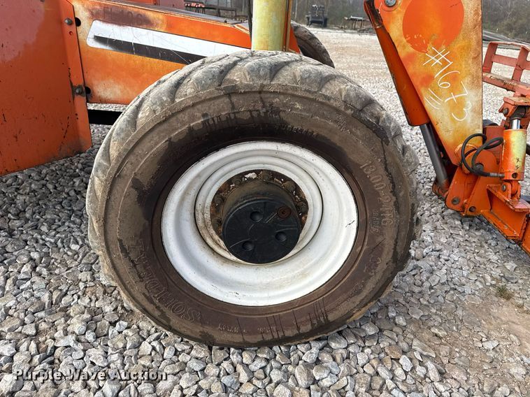 image for item DO7670 2002 Skytrak 8042 telehandler