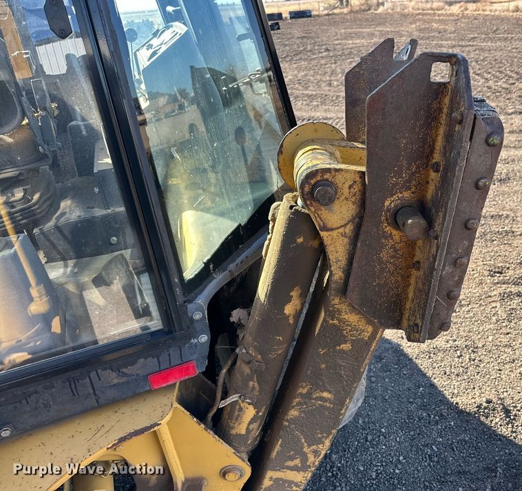 image for item DP6013 1998 Caterpillar 416C backhoe