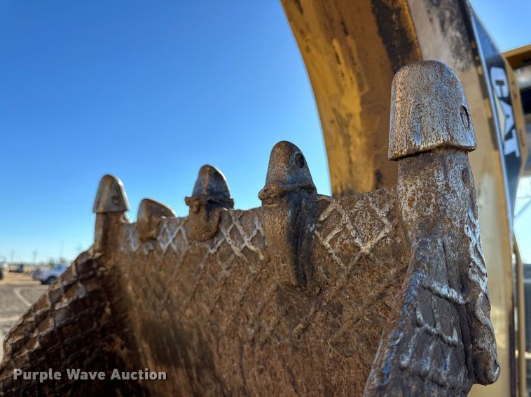 image for item DP6013 1998 Caterpillar 416C backhoe