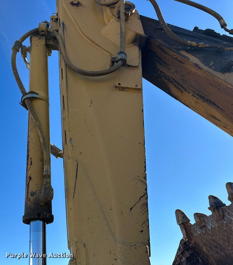 image for item DP6013 1998 Caterpillar 416C backhoe