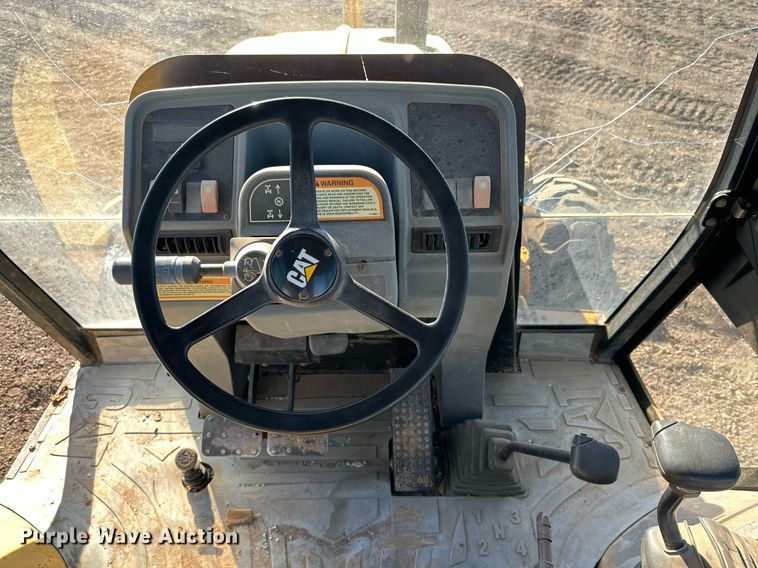 image for item DP6013 1998 Caterpillar 416C backhoe