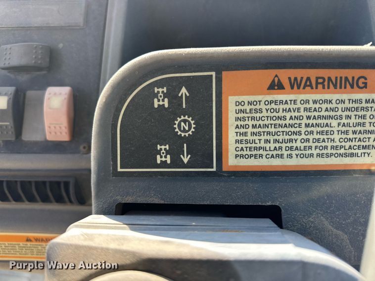 image for item DP6013 1998 Caterpillar 416C backhoe