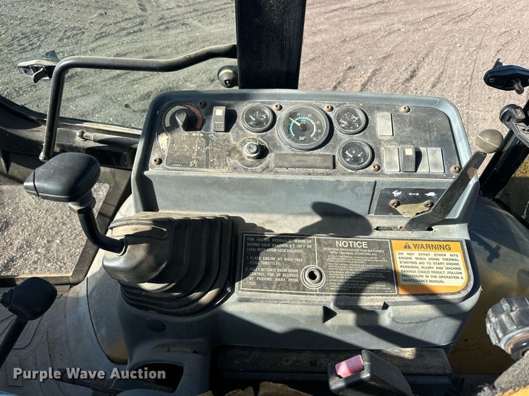 image for item DP6013 1998 Caterpillar 416C backhoe