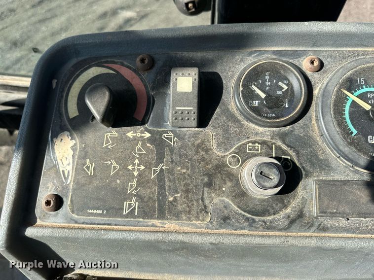 image for item DP6013 1998 Caterpillar 416C backhoe