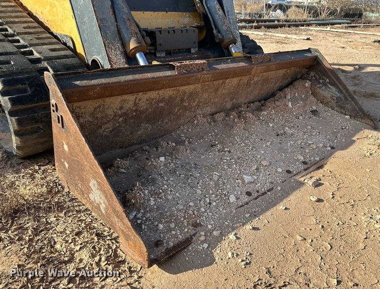 image for item DP6020 2012 John Deere 333D tracked skid steer loader