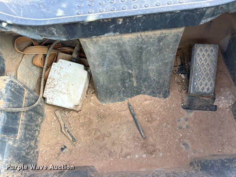 image for item DP6020 2012 John Deere 333D tracked skid steer loader