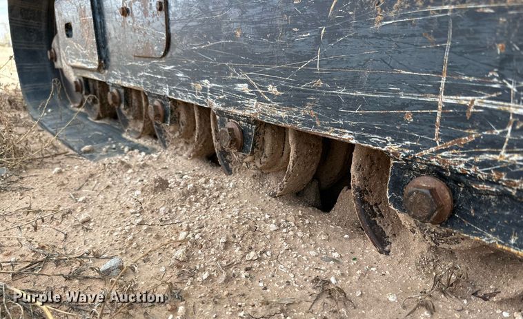 image for item DP6020 2012 John Deere 333D tracked skid steer loader