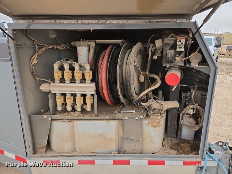 image for item DP6040 2022 Thunder Creek MTT920-G3 fuel trailer