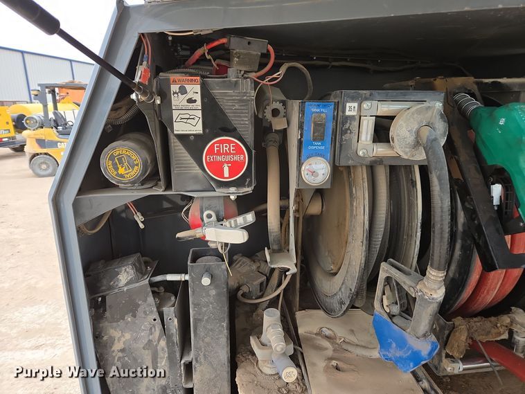 image for item DP6040 2022 Thunder Creek MTT920-G3 fuel trailer